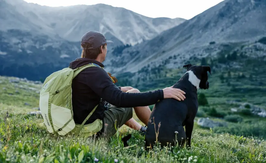 Deuter Rucksack reinigen: So geht's richtig & schonend!