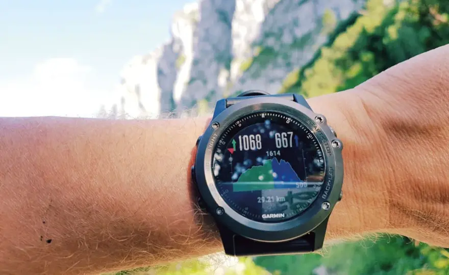 Garmin fēnix 3 HR Sapphire - Lohnt sich der Kauf noch?